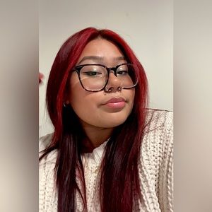 Meet your Posher, Madelyn